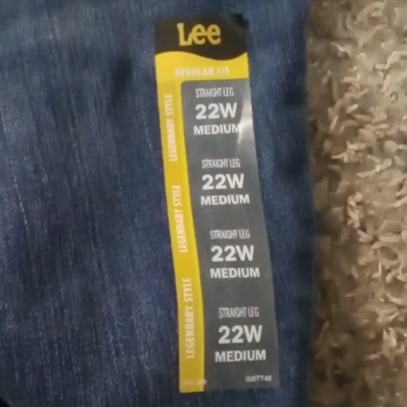 WOMEN PLUS SIZE JEANS SIZE 22W MEDIUM - Picture 13 of 13